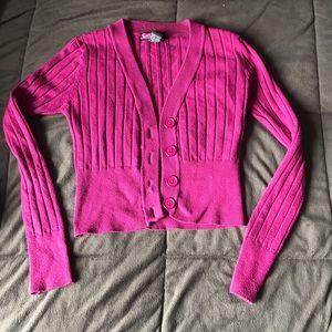 Cute crop style cardigan